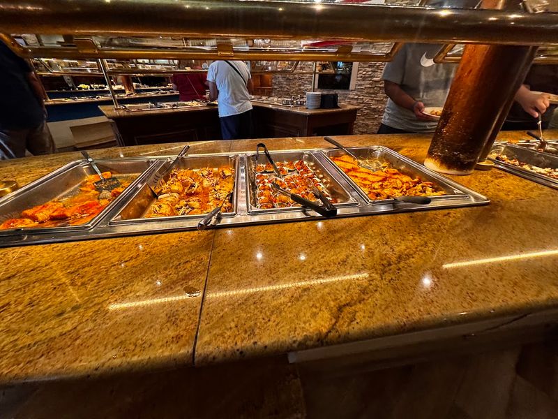The Buffet Size Is the Main Event