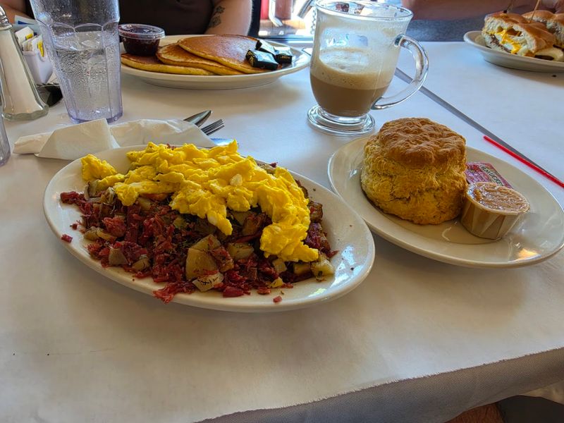 The Buttered Biscuit Brings French-Inspired Breakfast to Bradley Beach