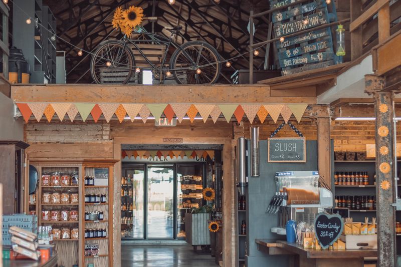 The Cafe At The Pickwick Place, Bucyrus