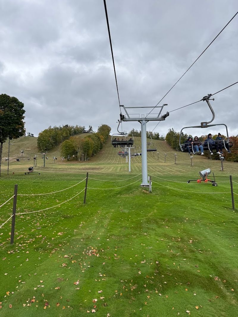 The Chairlift Ride That Starts the Adventure Early The Chairlift Ride That Starts the Adventure Early