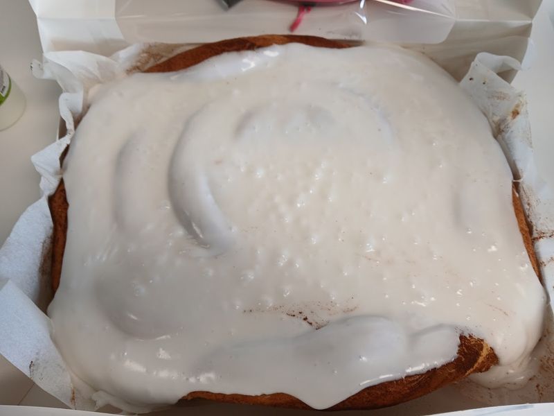The Classic Glazed Cinnamon Roll That Never Goes Out of Style The Classic Glazed Cinnamon Roll That Never Goes Out of Style