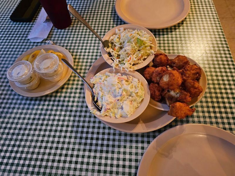 The Classic Sides That Complete the Meal
