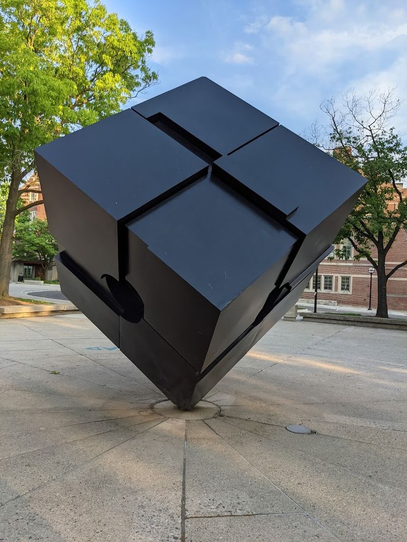The Cube's Kinetic Design and What Makes It Move The Cube's Kinetic Design and What Makes It Move