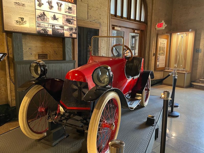 The Exhibits That Actually Let You Touch History