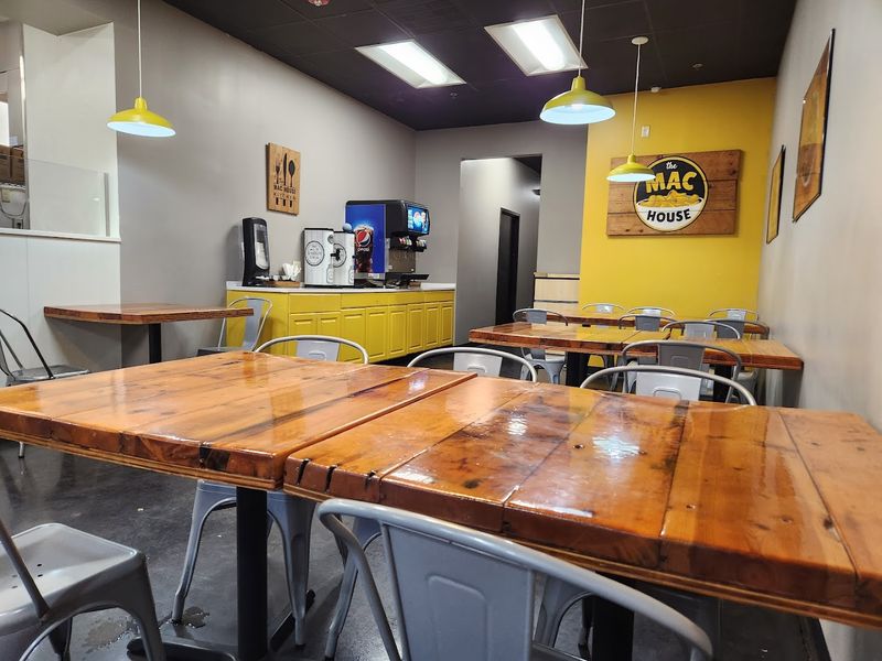 The Experience Is Casual, Counter-Service, and Good to Know in Advance The Experience Is Casual, Counter-Service, and Good to Know in Advance