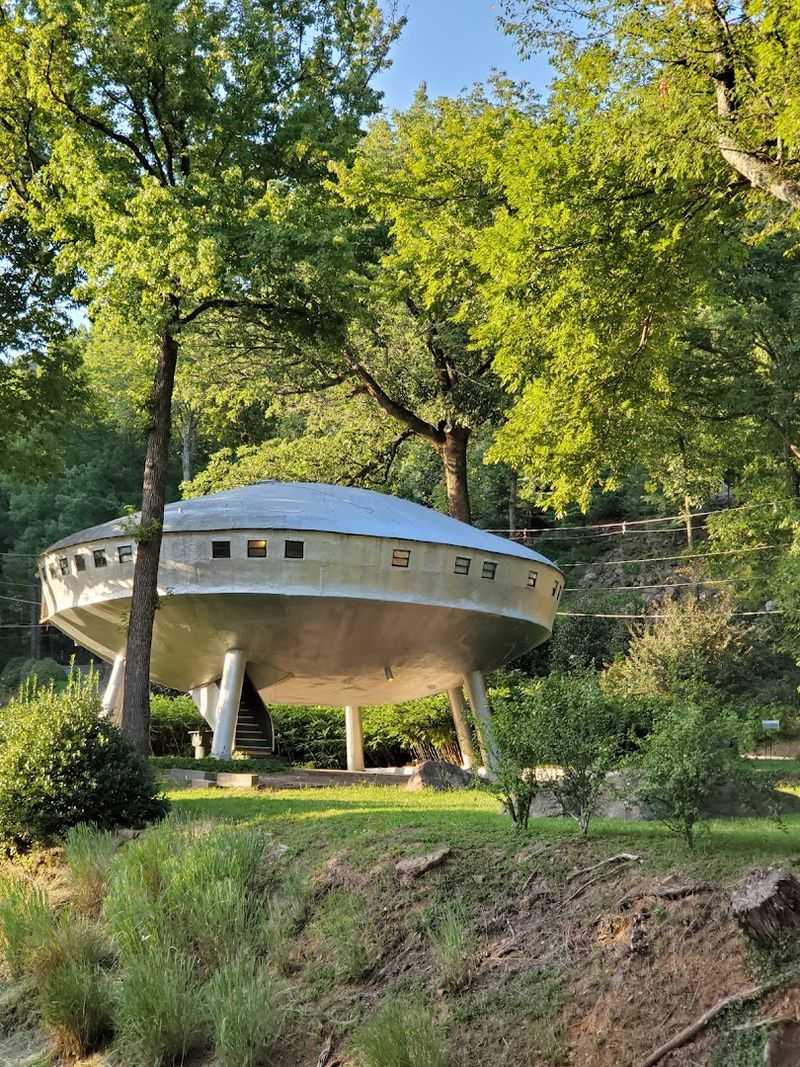 The Flying Saucer House — Signal Mountain The Flying Saucer House — Signal Mountain