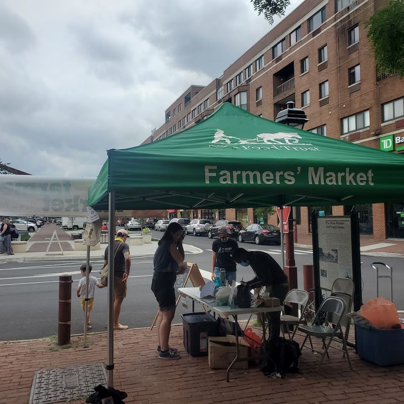 The Food Trust’s Headhouse Farmers Market – Philadelphia, PA The Food Trust’s Headhouse Farmers Market – Philadelphia, PA