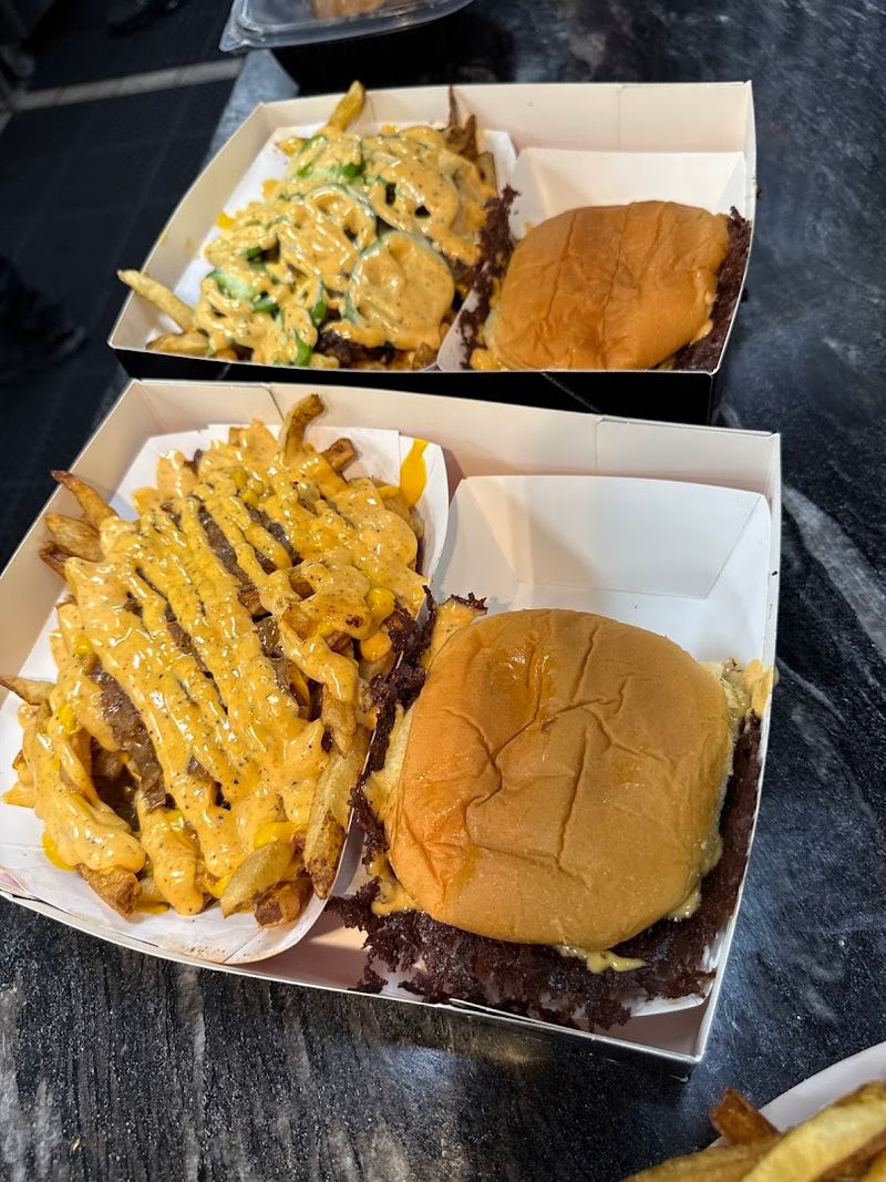 The Fries, Shakes, and Side Details That Shape the Meal