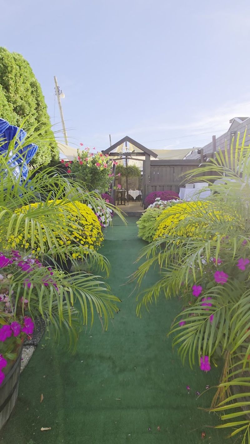 The Garden Patio Turns Dinner Into a Jersey Shore Escape The Garden Patio Turns Dinner Into a Jersey Shore Escape