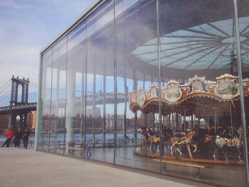 The Glass Pavilion Makes The Setting Unforgettable The Glass Pavilion Makes The Setting Unforgettable