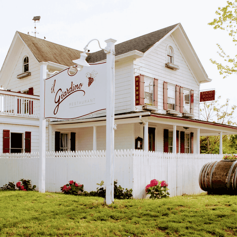 The Historic House Atmosphere Everyone Mentions