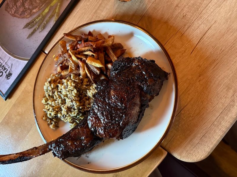 The Kitchen Understands That Great Steaks Need Great Supporting Players