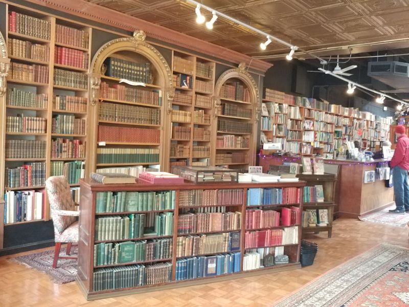 The Larchmere Location Adds To The Experience The Larchmere Location Adds To The Experience