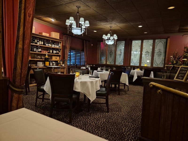 The Moody, Classic Dining Room The Moody, Classic Dining Room