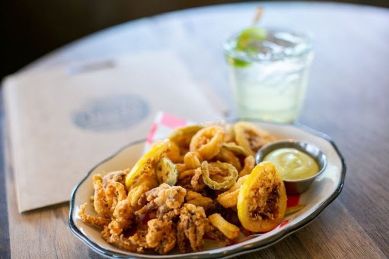 The Old Causeway Steak & Oyster House — Manahawkin