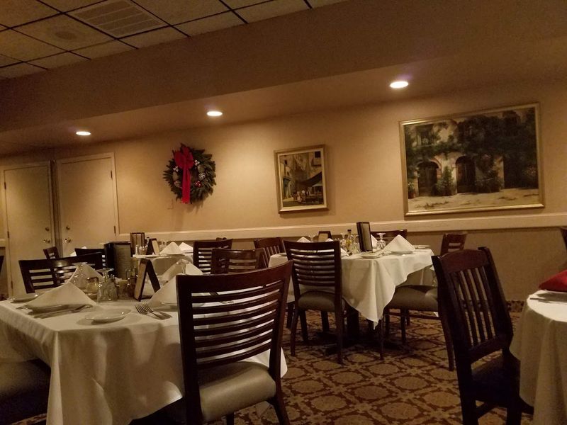 The Old-School Dining Room Feels Like a Place New Jersey Forgot How to Make The Old-School Dining Room Feels Like a Place New Jersey Forgot How to Make