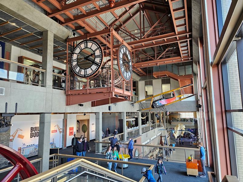 The Planetarium Experience That Reframes Your Sense of Scale The Planetarium Experience That Reframes Your Sense of Scale