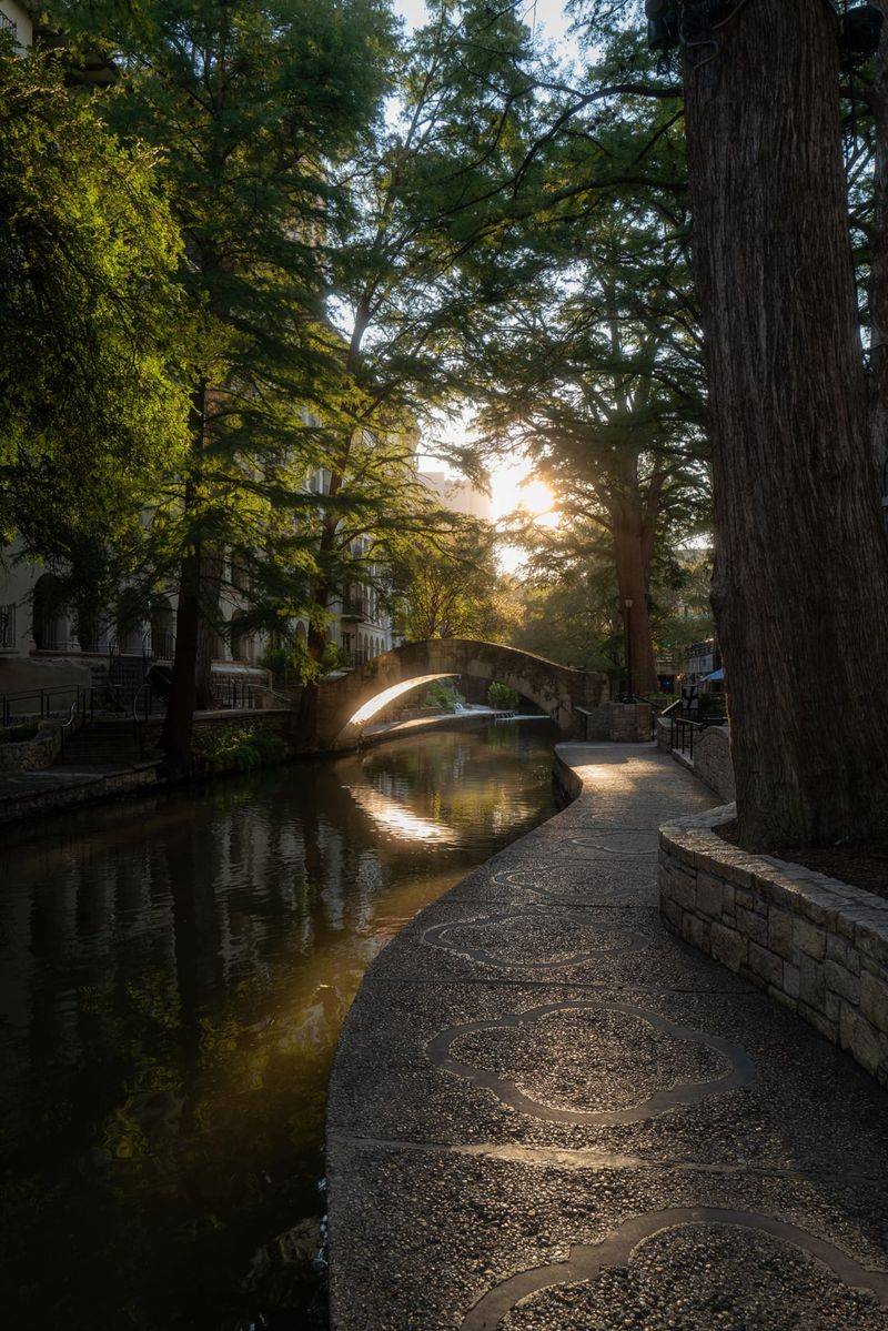 The San Antonio River Walk (San Antonio)