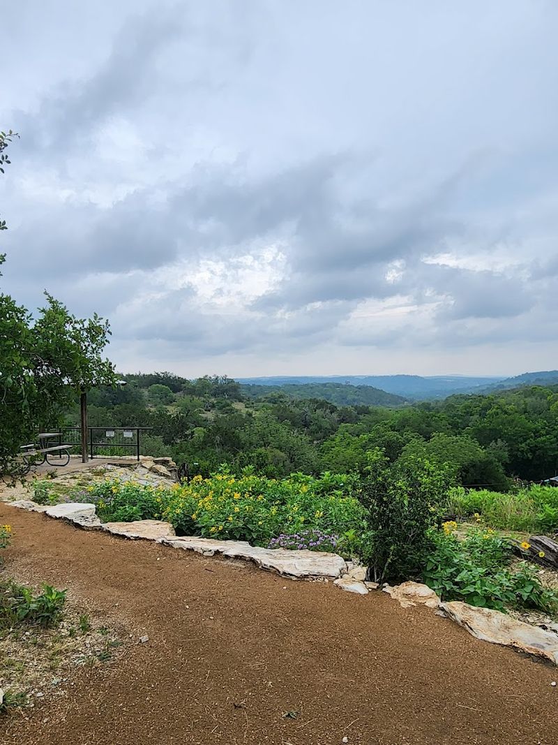 The Scenic Drive That's Part of the Experience The Scenic Drive That's Part of the Experience