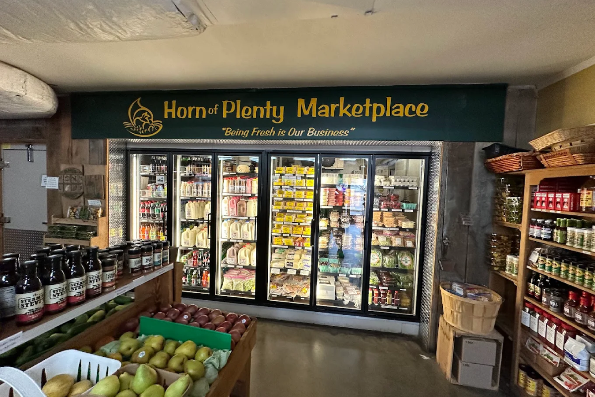 The Small-Town Tennessee Marketplace That Feels Like A Local Secret Worth Sharing