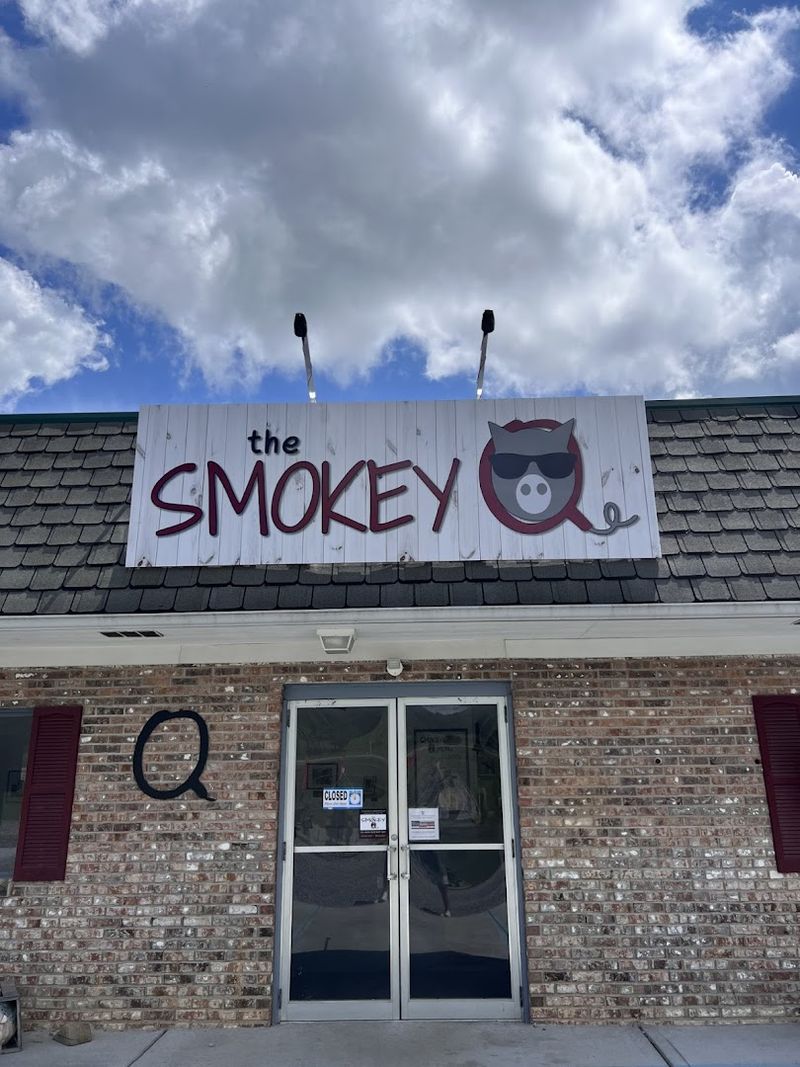 The Smokey Q Company — Dandridge