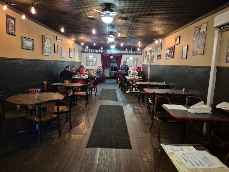 The Stolen Coin Oyster Bar & Bistro — Gainesboro The Stolen Coin Oyster Bar & Bistro — Gainesboro