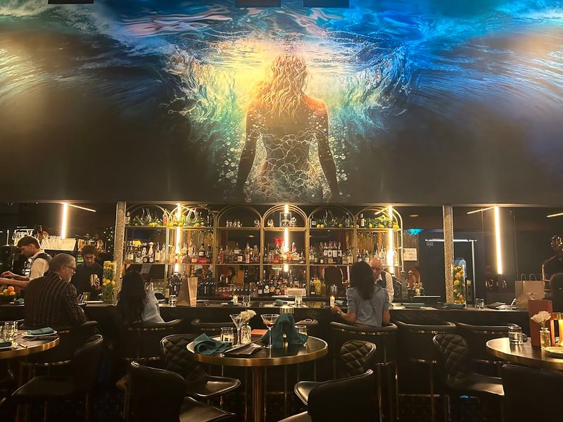 The Tableside Caesar and Other Moments That Separate Aurora From Standard Italian The Tableside Caesar and Other Moments That Separate Aurora From Standard Italian