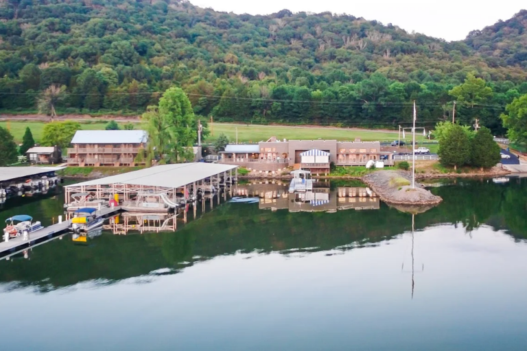 The Tennessee Lake Resort Where You Can Sleep in a Floating Cottage and Wake Up on the Water