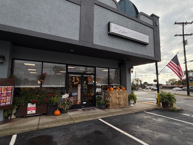 The Three Mothers Cuisine & Bakery The Three Mothers Cuisine & Bakery