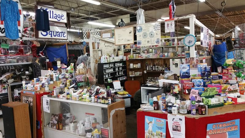 The Vendor Mix That Keeps Every Shopper Guessing The Vendor Mix That Keeps Every Shopper Guessing