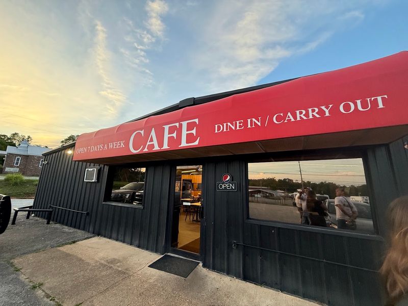 The Video Corner Cafe — Linden