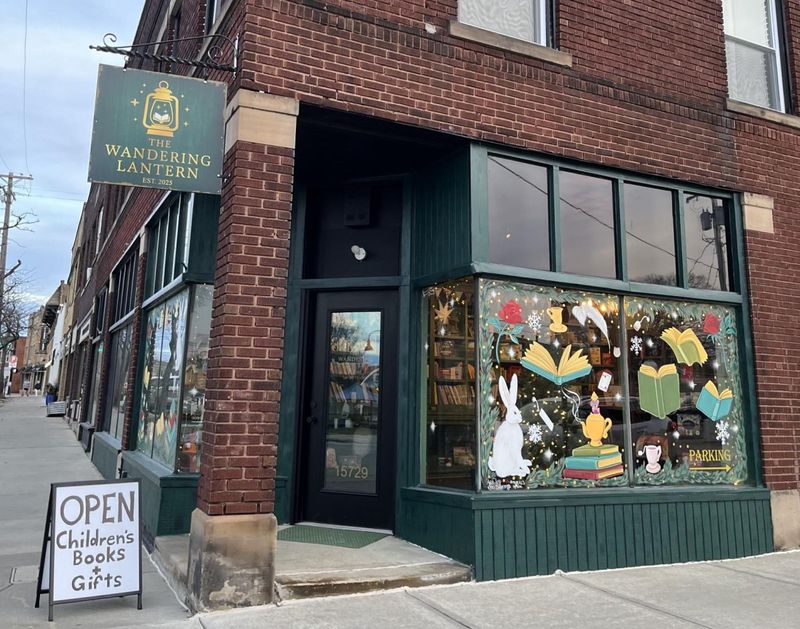 The Wandering Lantern – Lakewood The Wandering Lantern – Lakewood