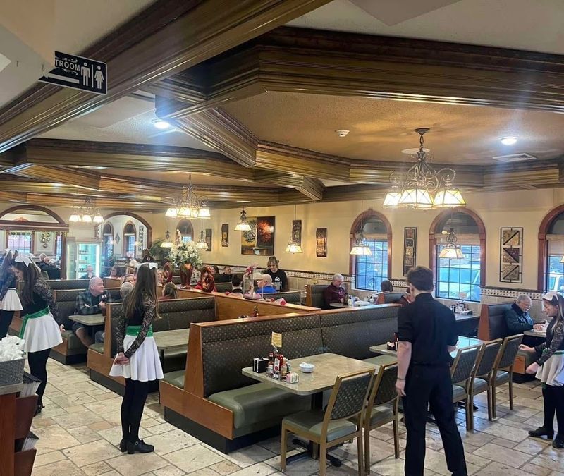 The atmosphere that keeps regulars coming back The atmosphere that keeps regulars coming back