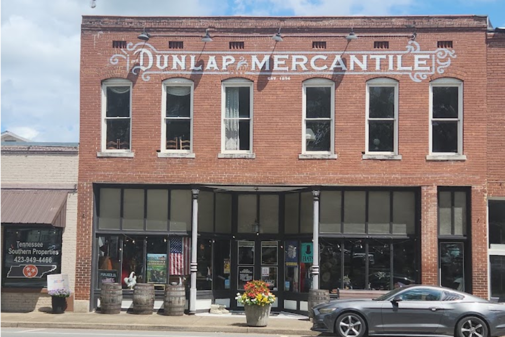 This Small-Town Tennessee Shop Is Filled With Boutique Finds and Vintage Surprises