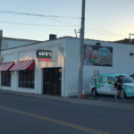 This Tennessee Ice Cream Spot With 32 Flavors And Homemade Fudge Makes Choosing Almost Impossible