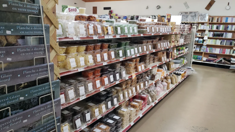This Tennessee Mennonite Store Has Sandwiches Locals Know Not To Miss