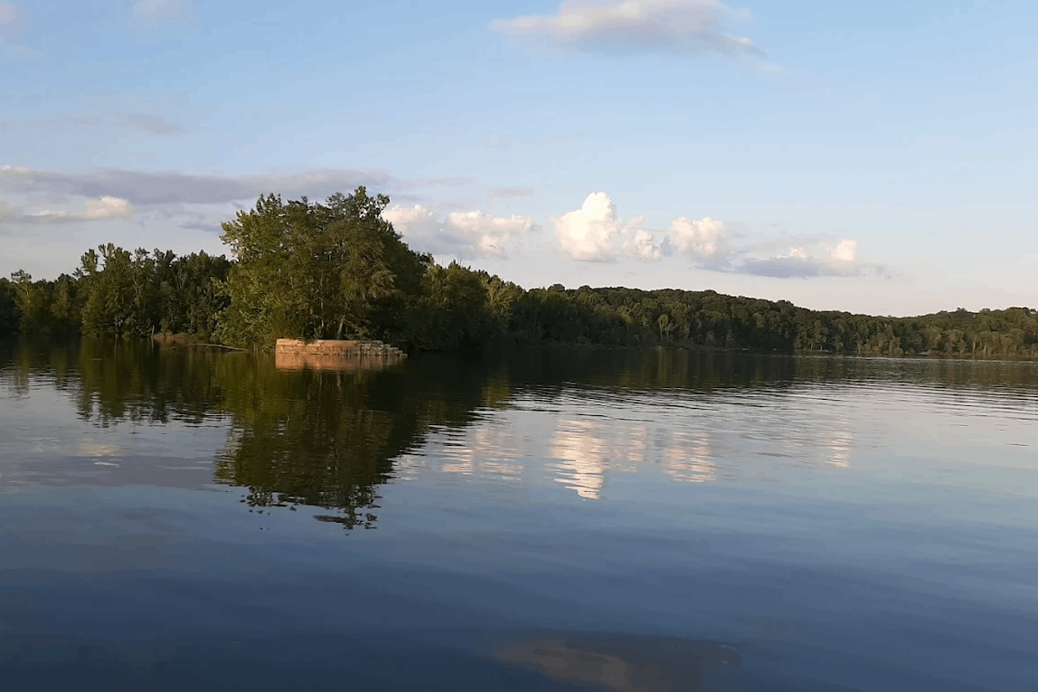 This Tennessee Town Called the City Between The Lakes Is Perfect for a Peaceful Weekend by the Water