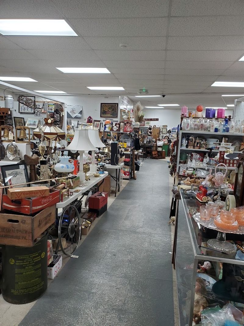 Three Levels and 60,000 Square Feet to Explore Three Levels and 60,000 Square Feet to Explore