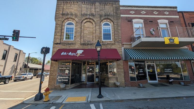 Tic-Toc Ice Cream — Loudon
