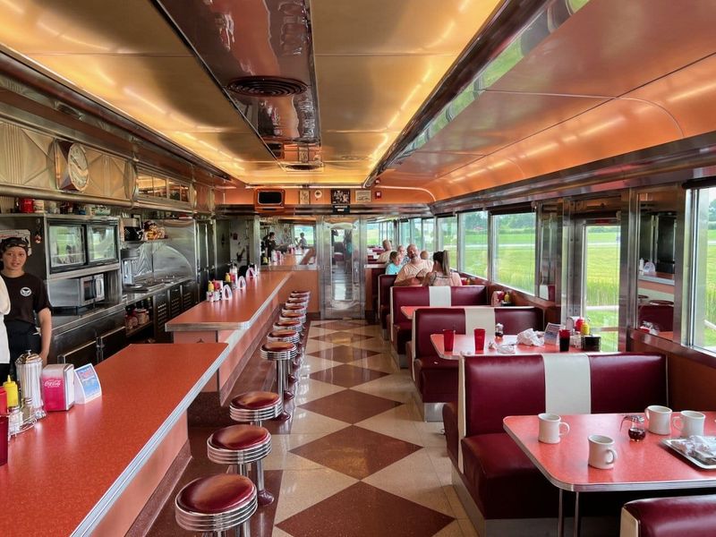 Tin Goose Diner, Port Clinton Tin Goose Diner, Port Clinton