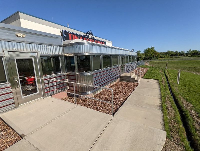 Tin Goose Diner, Port Clinton