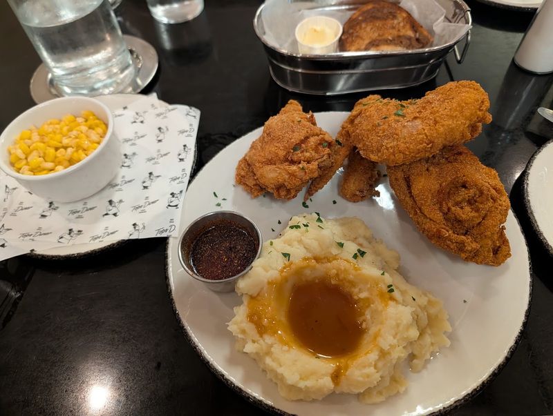 Tops Diner — East Newark