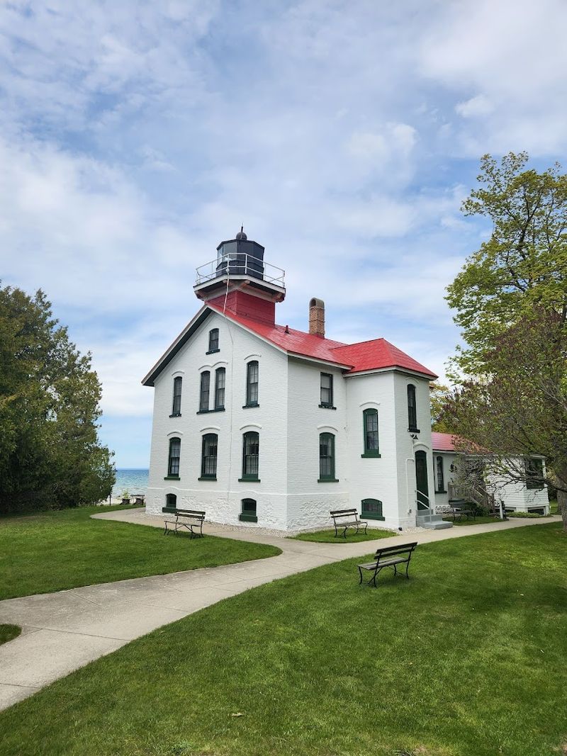Traverse City to Leelanau Peninsula Loop – Traverse City, Grand Traverse/Leelanau Counties