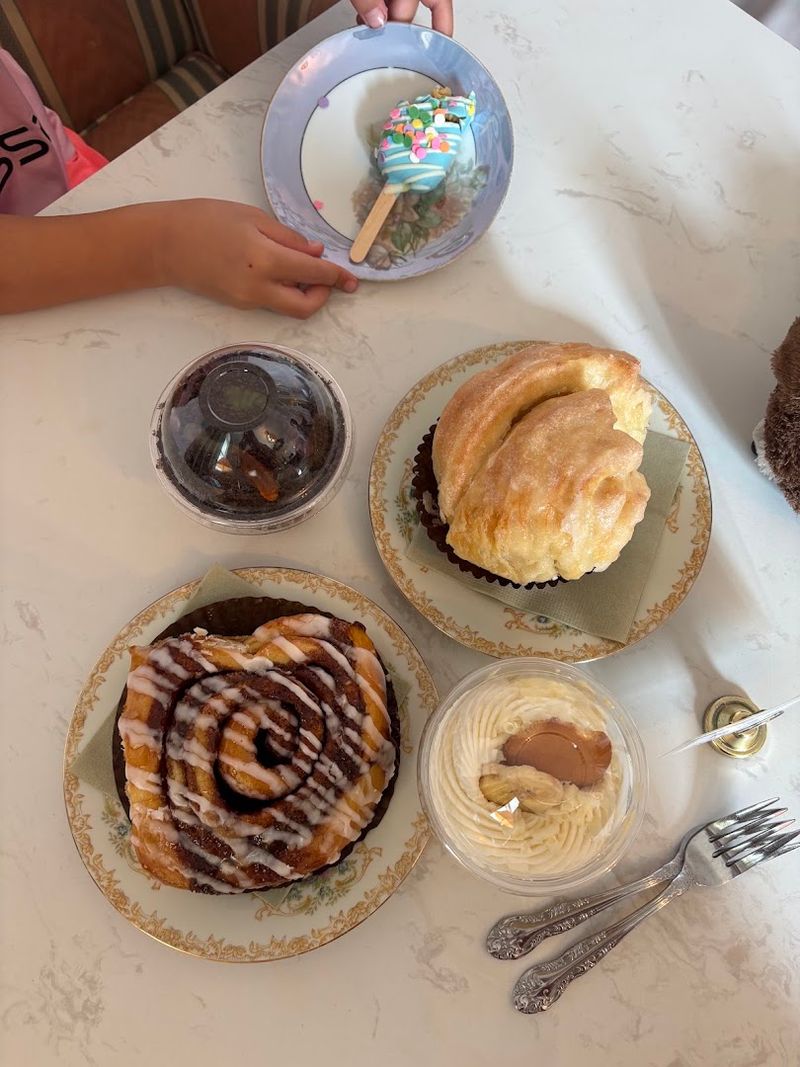 Triple Crown Bakery – Franklin