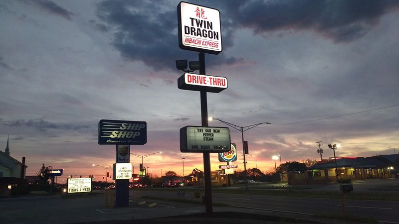 Twin Dragon Hibachi Express — Jefferson City