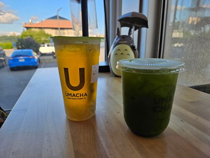 ÜMACHA - Edgewater ÜMACHA - Edgewater