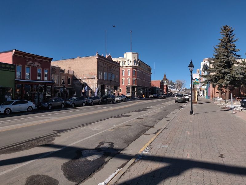 How to Handle Leadville, Colorado Without Getting Flattened by the Altitude