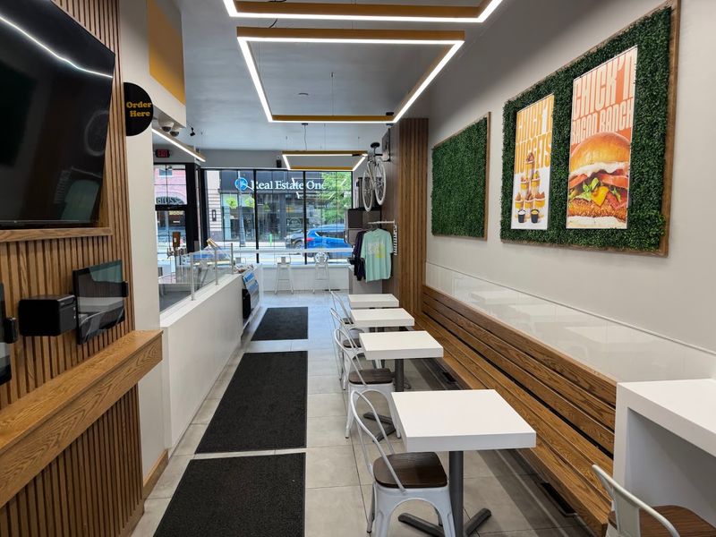 Unburger - Dearborn
