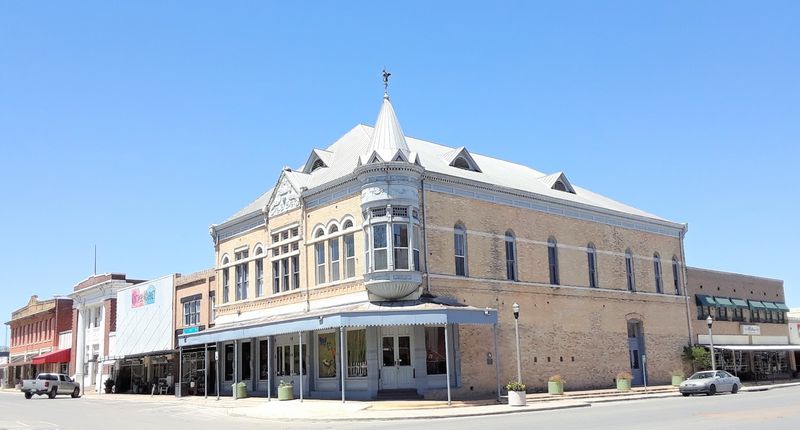 Uvalde Uvalde