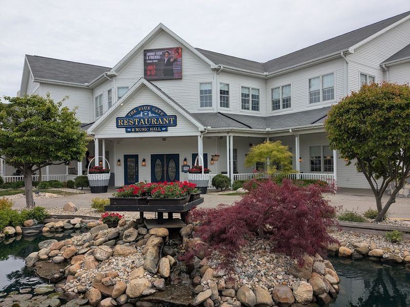 Blue Gate Restaurant & Bakery (Shipshewana) Blue Gate Restaurant & Bakery (Shipshewana)